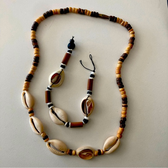 Jewelry - Natural Shell and Bead Necklace Unisex Necklace & Bracelet Set Made With Shells